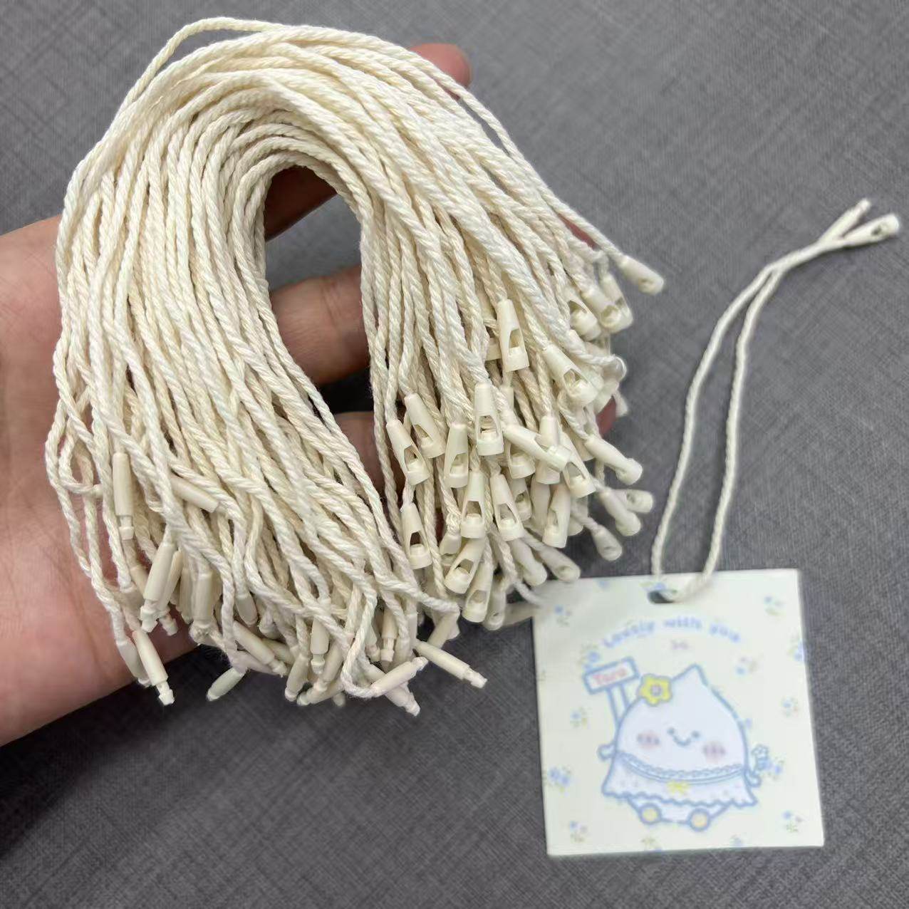 吊牌挂绳衣服吊牌绳棉绳标签绳商标女装蜡绳服装挂牌绳子弹头吊粒,纺织面料/辅料/配套,吊粒/吊牌,淘宝优惠券,粉丝福利购,淘宝优惠卷