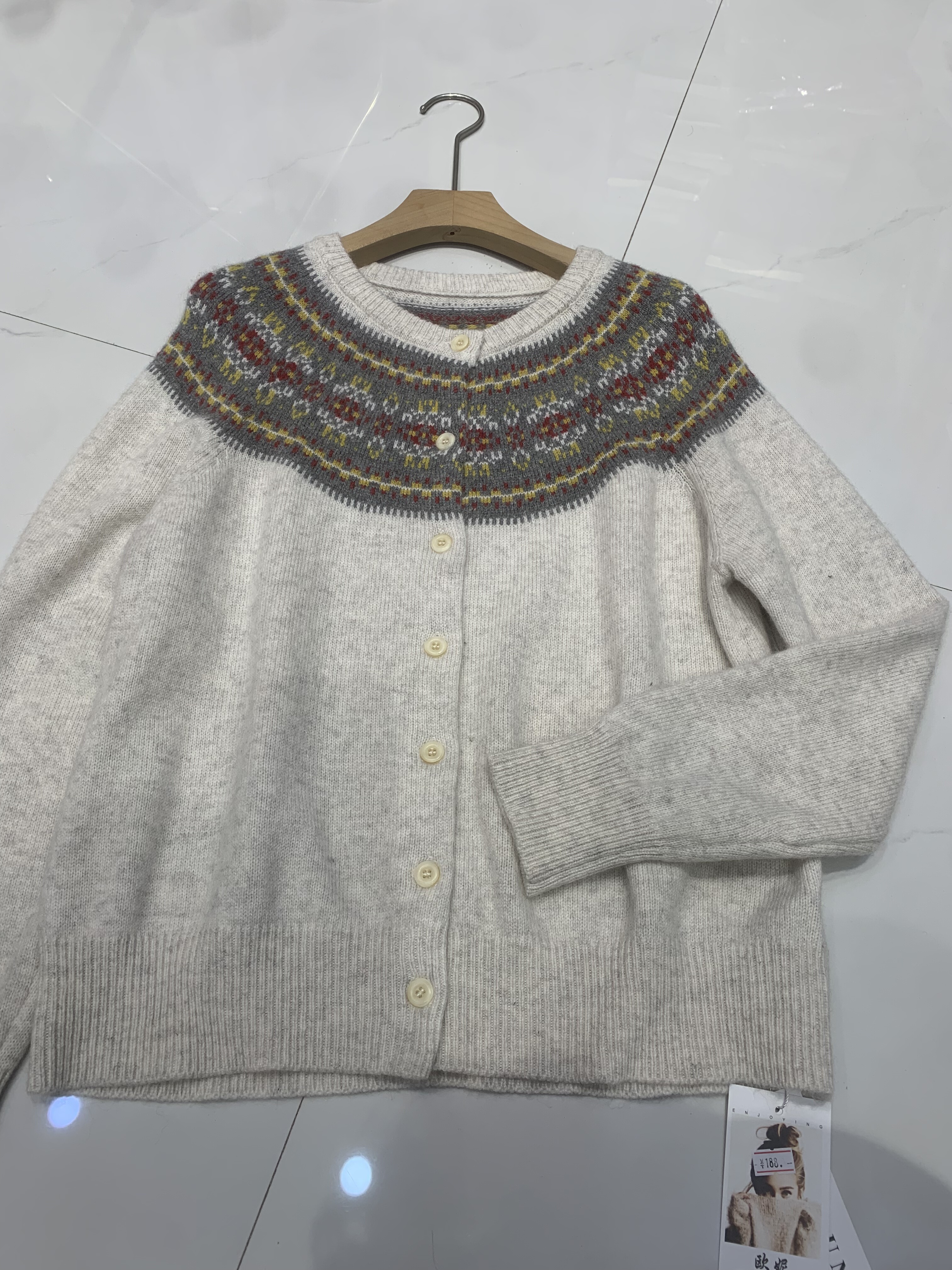 复古提花羊毛针织开衫女欧洲站2025冬装新款欧货女装毛衣短外套潮