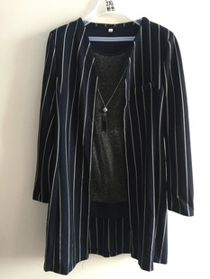 雅迪百汇两件套气质条文风衣外套+打底衫2021春季新款显瘦优美