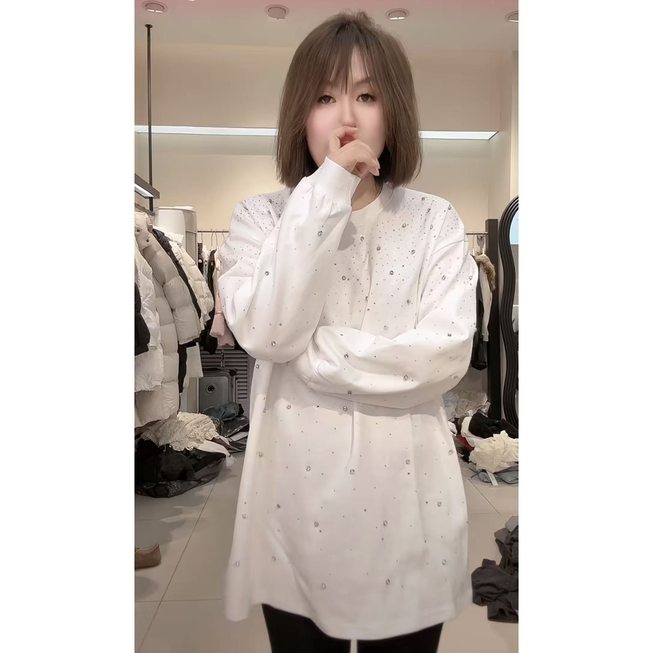 圆领满身钻t恤女冬季新款宽松百搭打底衫大码休闲减龄体恤女款潮