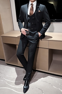 ins英伦风2024秋冬新修身潮流西服男三件套西装套装礼服Q5501P310图片