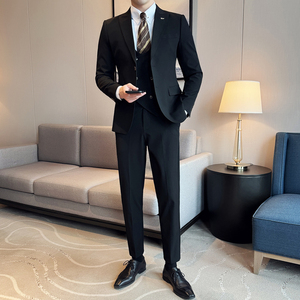 2024春新ins英伦风潮流修身西服男西装三件套装礼服外套Q218P320图片