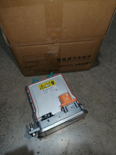 理想one 新能源汽车空调高压加热器