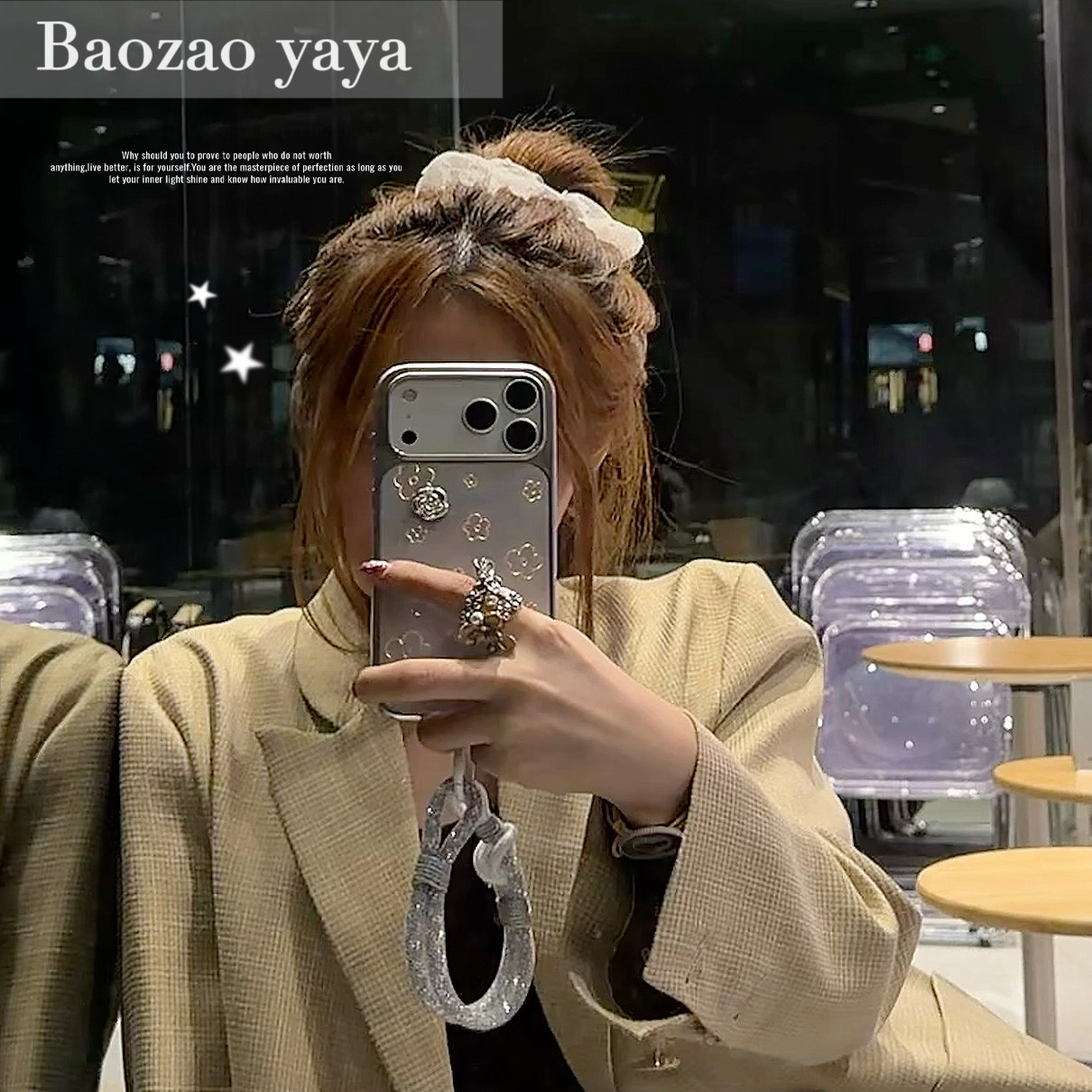 暴躁伢伢*自制轻奢鎏金小花适用iPhone17promax手机壳16pro挂绳15