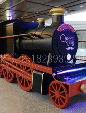 金属铁艺蒸汽火车头主题餐厅摆件