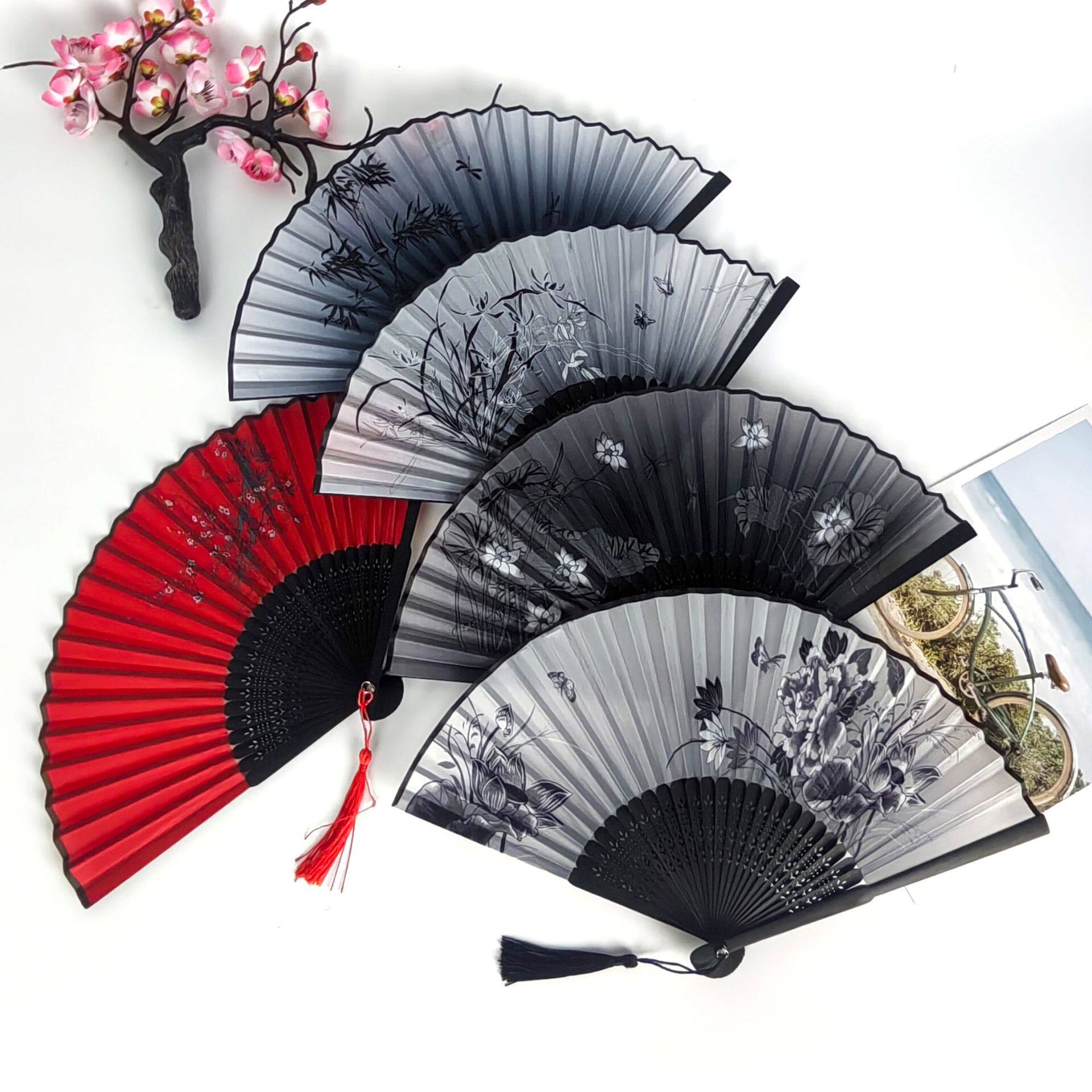 学生活动舞蹈女扇丝绸女士折叠扇子日本樱竹扇和风日式折扇批发