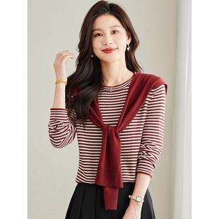 设计感小众毛衣女秋冬气质高级感上衣2025新款短款条纹打底衫内搭