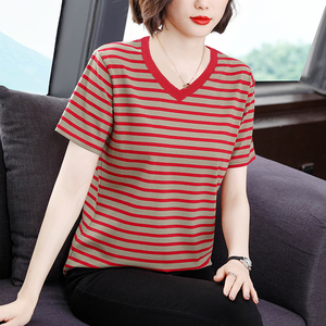 v领短袖t恤女棉质宽松显瘦2026夏季新款大码妈妈装鸡心领条纹上衣