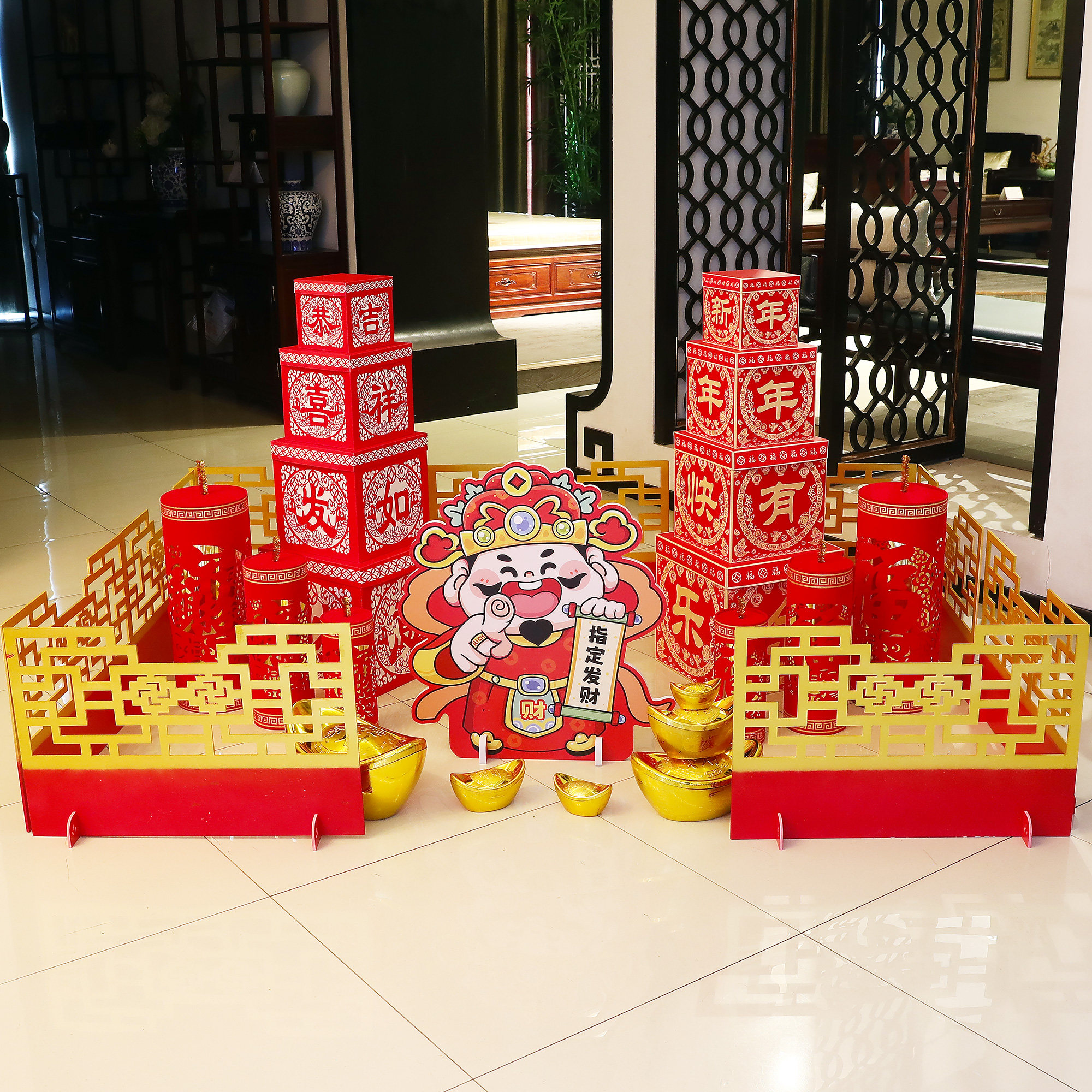 马年装饰围栏摆件新年春节场景布置酒店商场堆头橱窗套餐落地礼盒