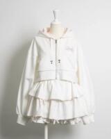 The new sporty suit with a color-blocking bow and a puffy mini skirt from the Japanese brand p for autumn and winter is now in mass production thumbnail 7