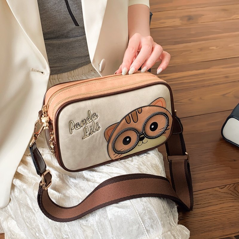 可爱卡通手机包包女式2026新款单肩斜挎包休闲简约撞色通勤小方包,箱包皮具/热销女包/男包,小方包,淘宝优惠券,粉丝福利购,淘宝优惠卷