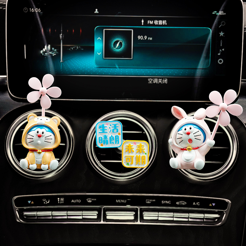 叮当猫汽车出风口装饰
