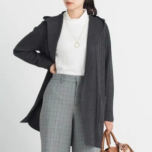自由qu 原 wan美品相 冬季 厚款 羊毛针织 连帽 外套