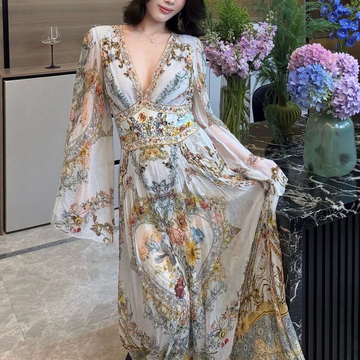 【百分百真丝】V领钻饰黄色印花真丝连衣裙
