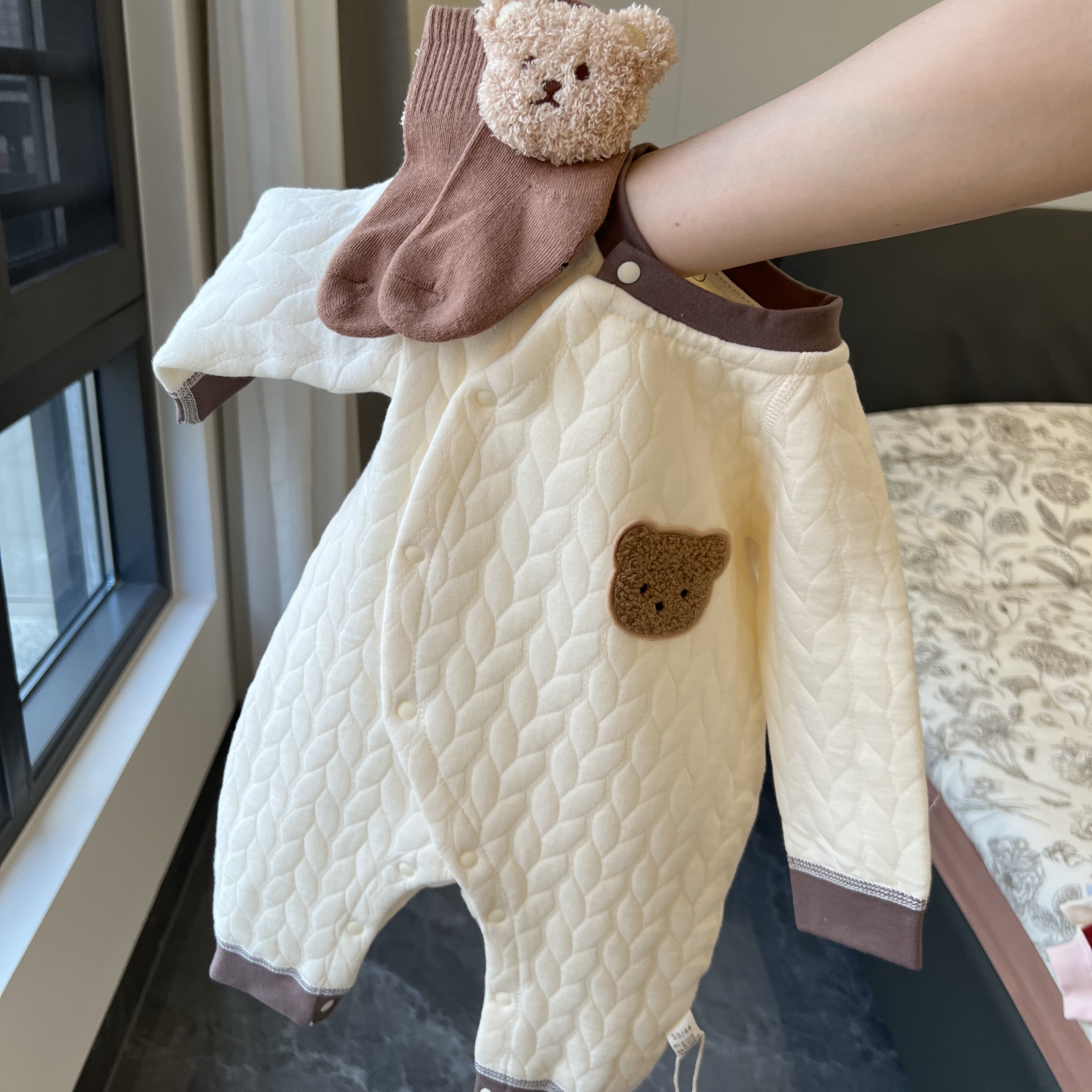 婴儿连体衣保暖春秋款夹棉秋装新