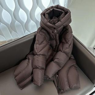 休闲百搭羽绒服 轻奢90鹅绒泡芙感连帽高级亲肤时尚 清仓 Z009