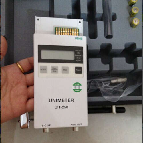 UIT-250牛尾USHIO紫外线照度计UV能量计UV照度仪UV照度计电池日本