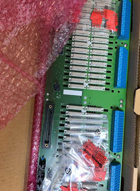 德国   p+f    HIDTB08-YC3-RRB-KS-CC-AI1  底座