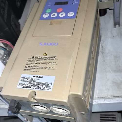 议价日立5.5kw高频变频器 SJH300-8LF ，5.5KW可维修
