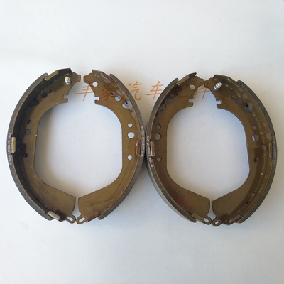 陆地巡洋舰4500 LC80 后鼓刹车片 后鼓刹车皮 后鼓皮