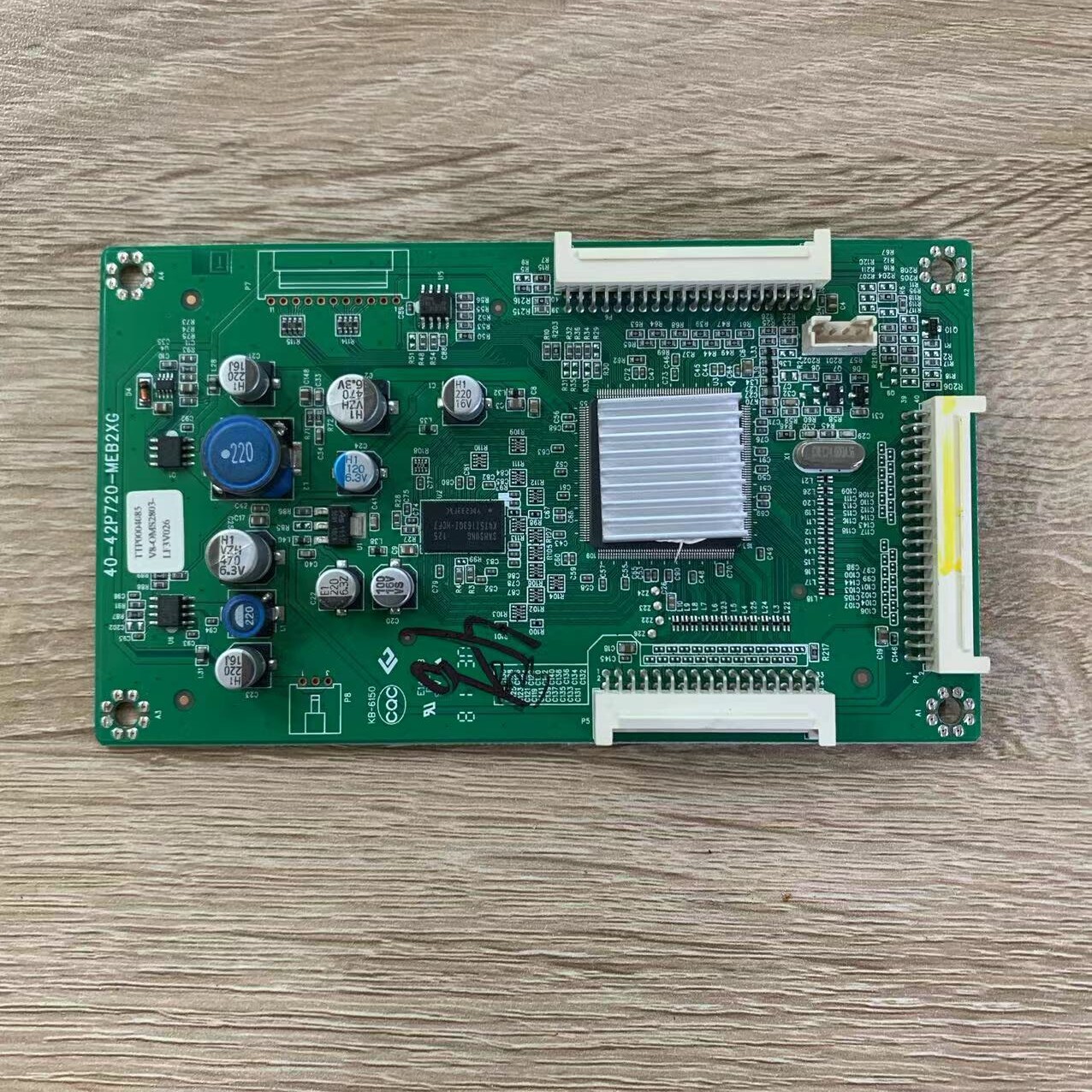 TCLL46E5200BE倍频板子