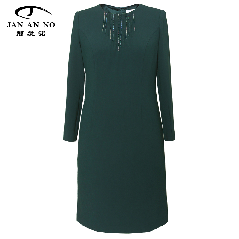 进口三醋酸面料，透气柔软亲肤，垂顺易打理