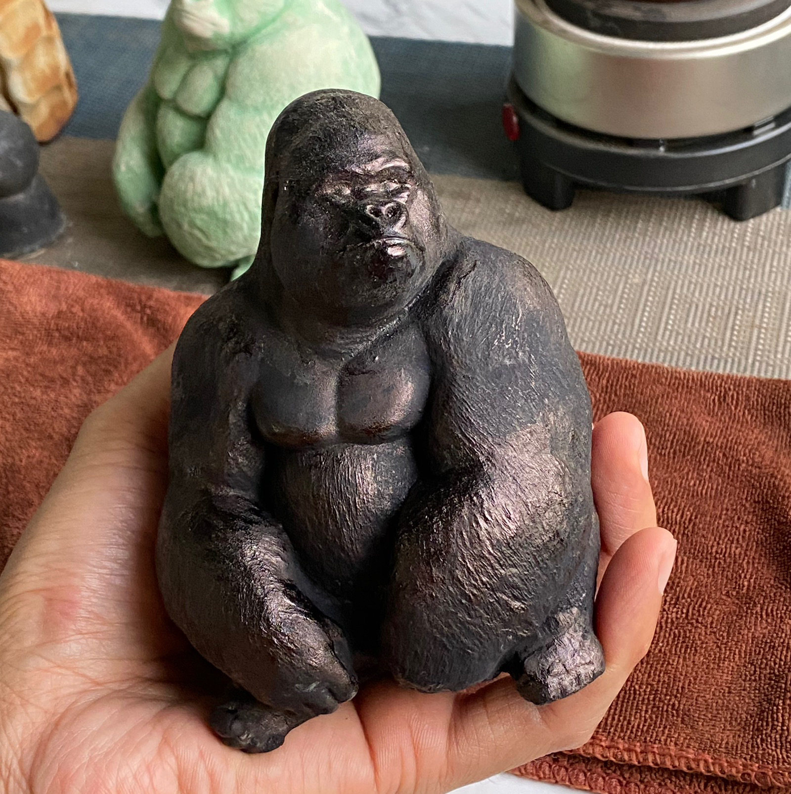创意人造仿石金刚迷你大猩猩动物桌面摆件书房客厅茶台高档中国风