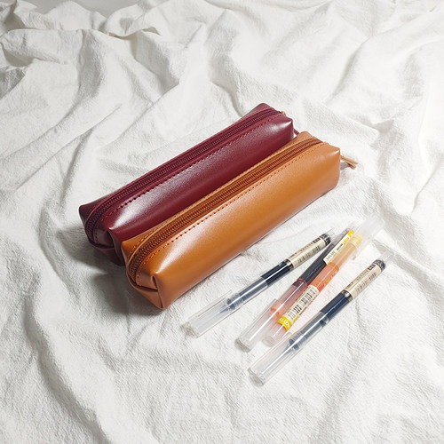 纯色pvc皮质大容量笔袋