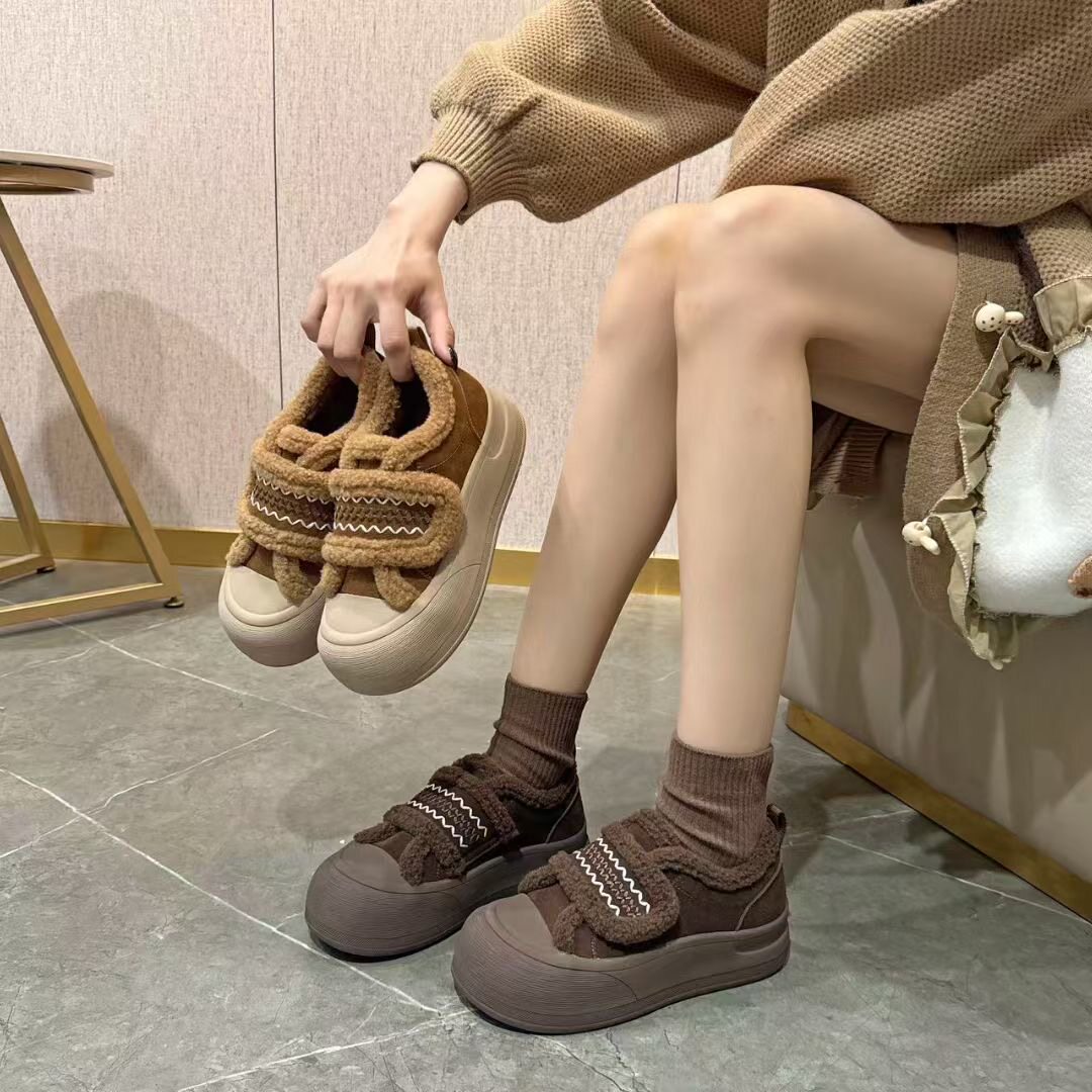 冰洁女鞋2025冬季新款板鞋真皮平跟厚底加绒韩版休闲鞋保暖松糕鞋