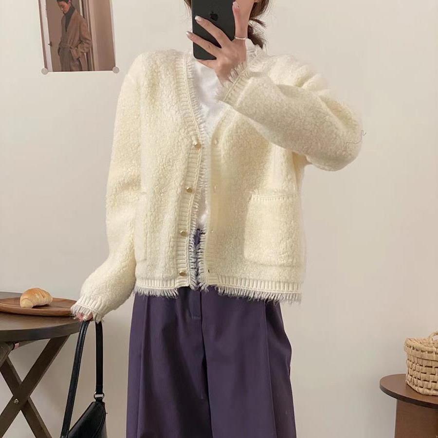 温柔软糯小香风羊毛针织开衫毛衣外套女秋季流苏长袖短款V领上衣