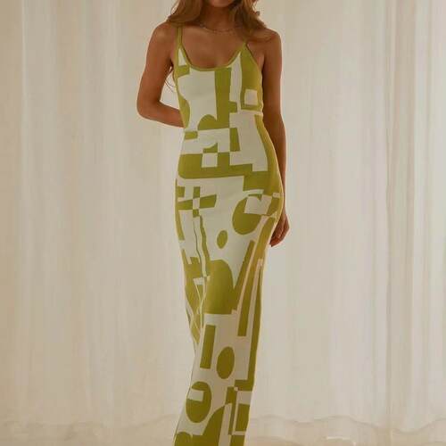 Printed Sleeveless Slim Fit Strap Dress 印花无袖修身连衣长裙