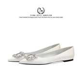 LUKE法式 伴娘鞋 白色绸缎水钻平底鞋 女气质温柔风方扣尖头婚鞋