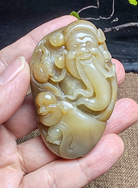财神佛手把件和田玉糖玉