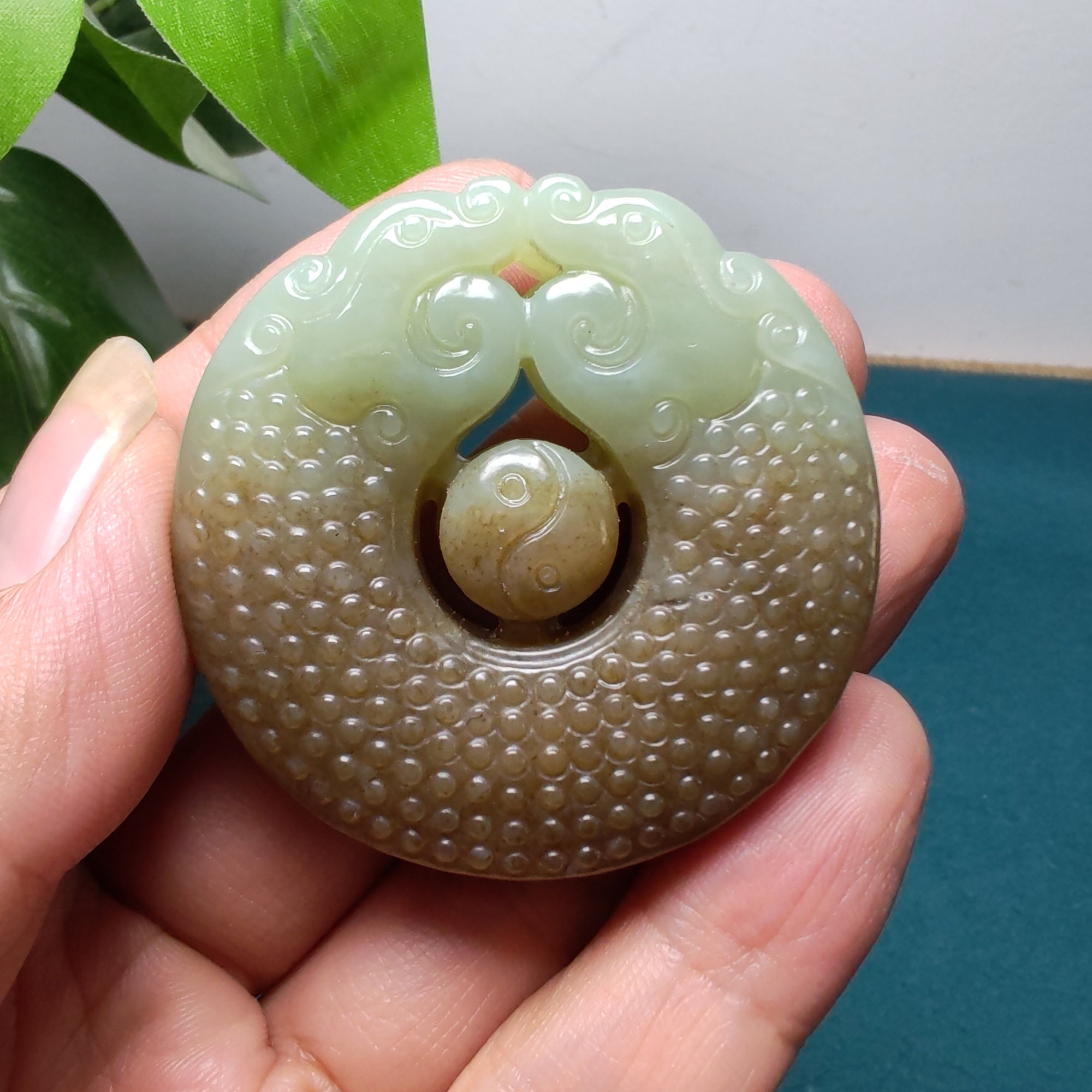新疆和田玉且末糖青白玉仿古双龙牌子玉牌子精品男女古风双龙守护