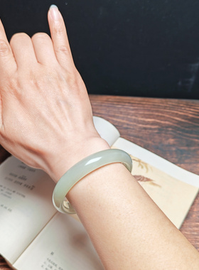 和田玉青白玉飘花手镯56mm保真