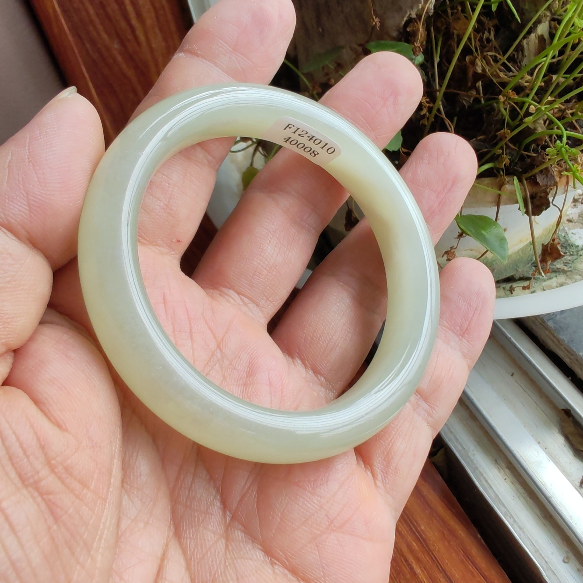 送证书和田玉青白玉飘花意境手镯玉镯子55mm+畅销特价女白云朵朵