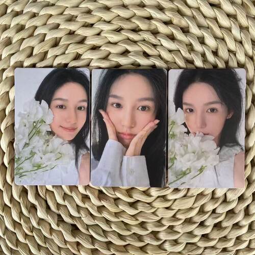 周也费加罗b版杂志小卡