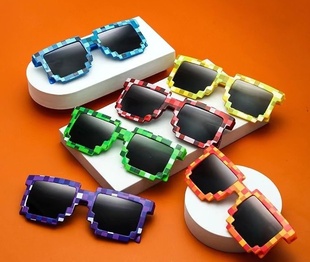 MC周边我 世界苦力怕眼镜超酷方块墨镜JJ怪太阳镜现货绿紫蓝黑色