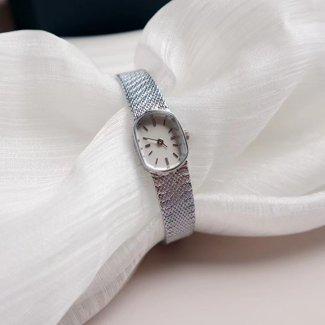 agete手表女轻奢小众小金表2025新款复古小巧精致女士女款石英表
