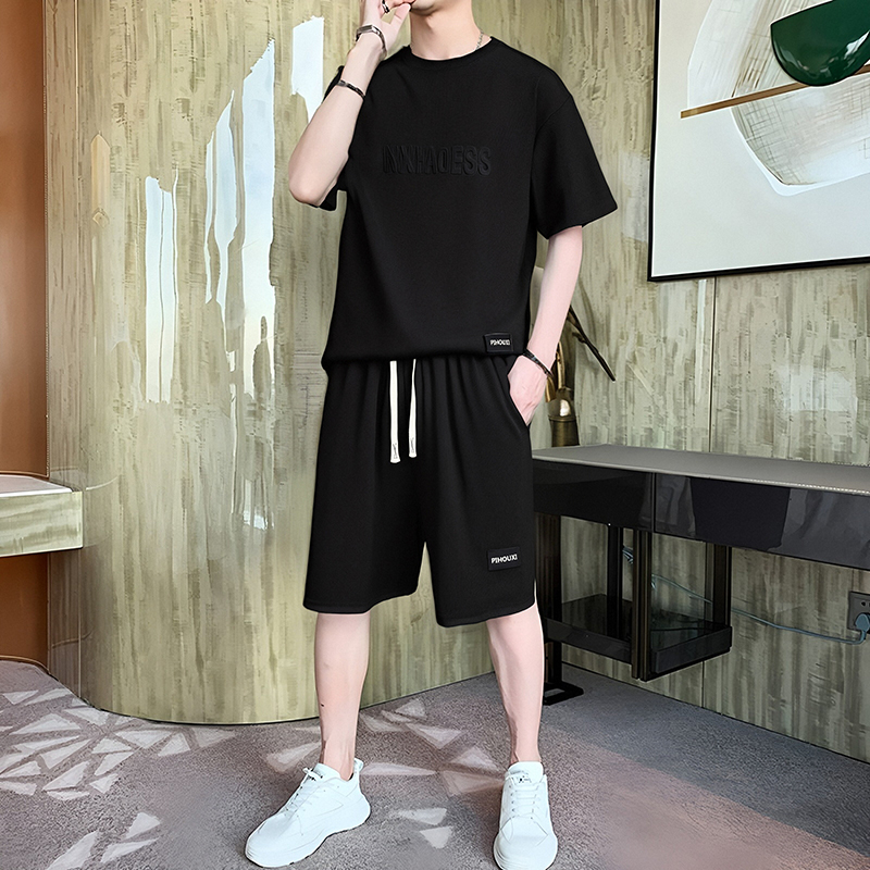 男士夏季薄款短袖短裤休闲运动套装潮牌大码宽松潮流简约二件套