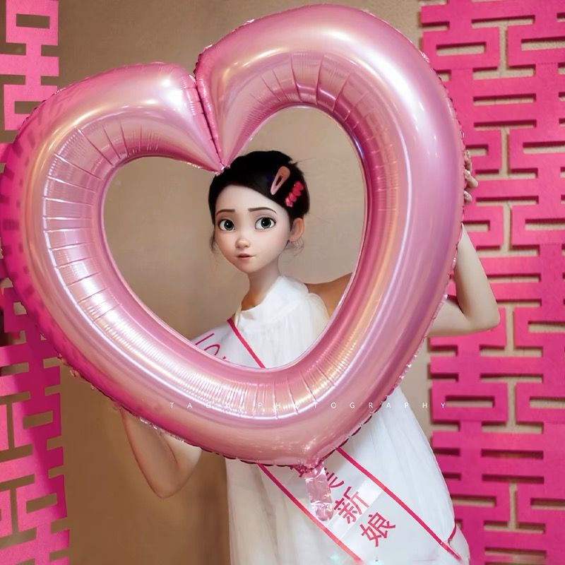 爱心气球领证手拿道具婚礼姐妹团拍照装饰结婚晨泡拍摄