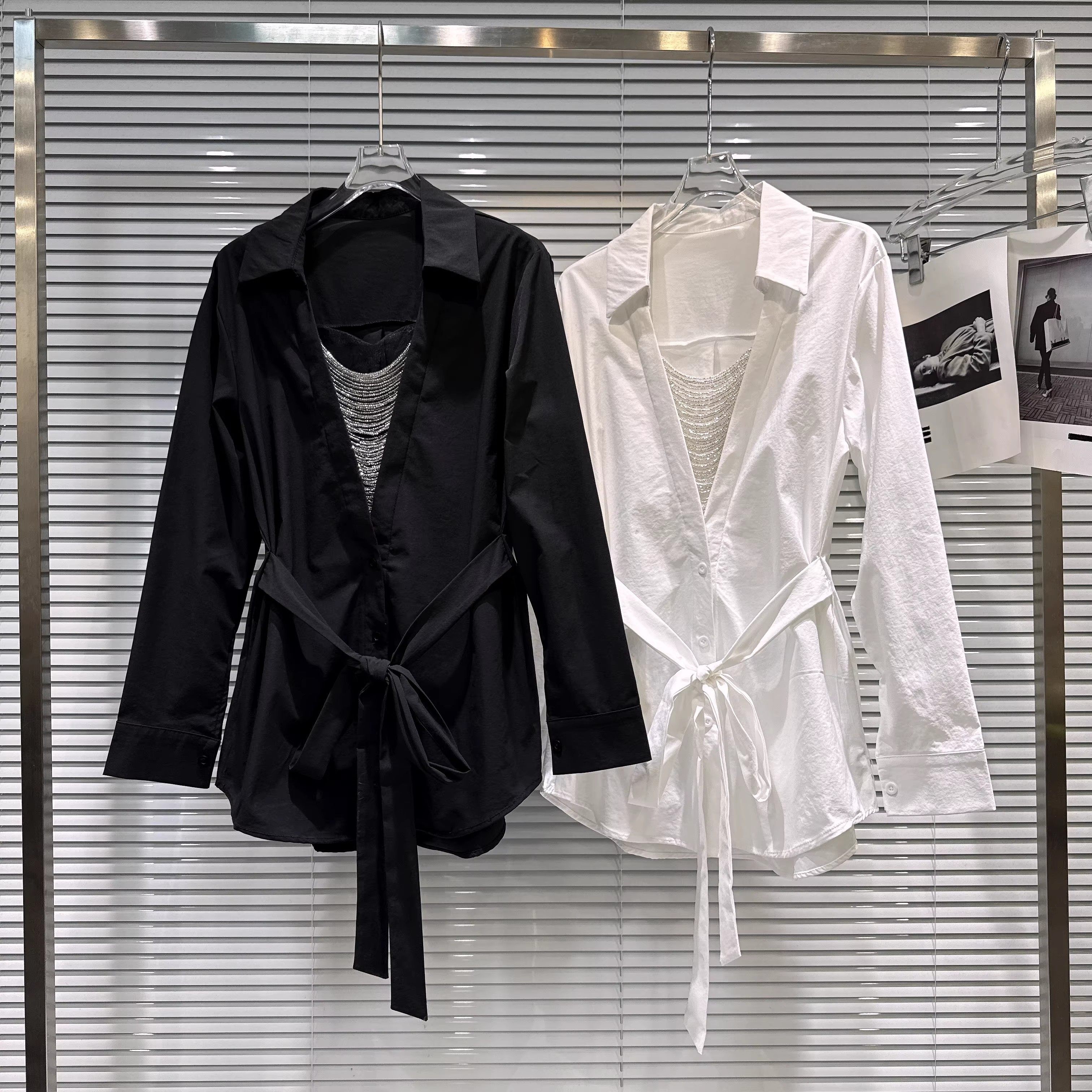 网红同款2026春季新款气质洋气串珠钻链领系带收腰中长款衬衫衬衣,女装/女士精品,衬衫,淘宝优惠券,粉丝福利购,淘宝优惠卷