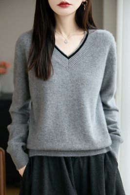 2025春秋冬100纯羊毛衫女V领套头针织衫百搭上衣拼色毛衣新年款