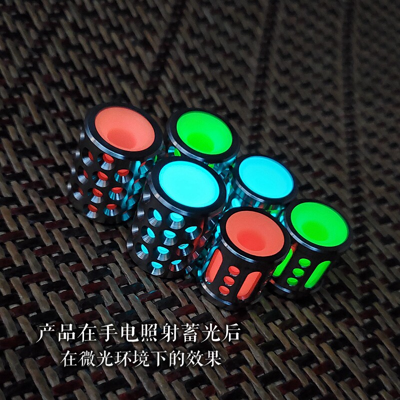 多款钛合金夜光刀坠伞绳吊坠手电坠挂坠挂件发荧光EDC刀具尾绳坠
