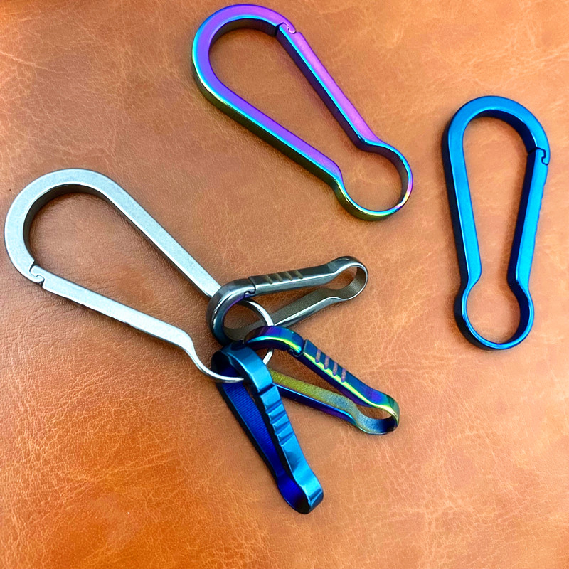 简约钛合金挂扣汽车钥匙扣按压扣