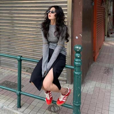 2025新款灰色长袖针织衫女早春秋毛衣薄款微透修身显瘦内搭上衣女