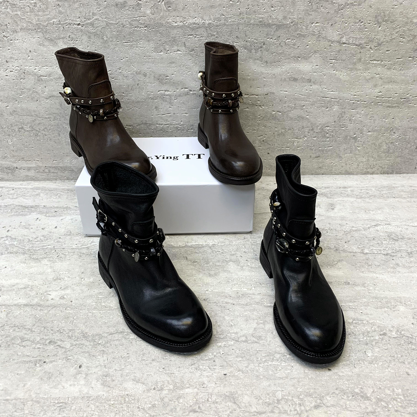 铆钉绑带套筒英伦风短靴西部靴