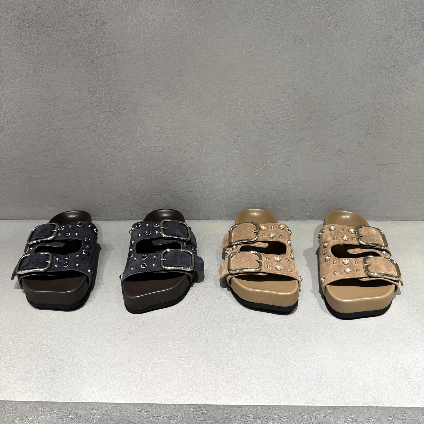 欧洲站女鞋2026夏季新款欧货真皮厚底露趾显脚瘦一字拖拖鞋女外穿