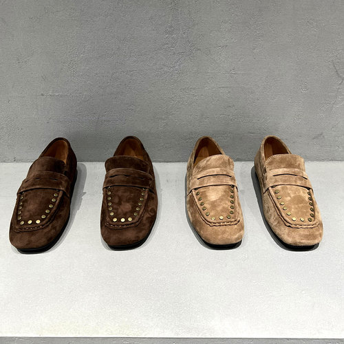 2026年秋款欧美铆钉磨砂皮乐福鞋