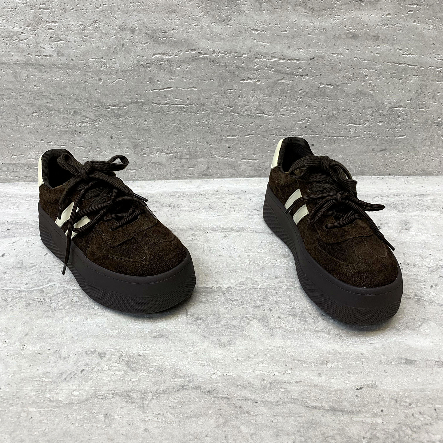 系带厚底圆头增高时尚休闲板鞋